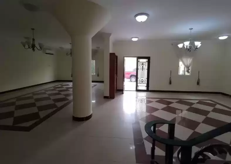 مسکونی املاک آماده 5 اتاق خواب U/F ترکیب  برای اجاره که در السد , دوحه #9760 - 1  image 
